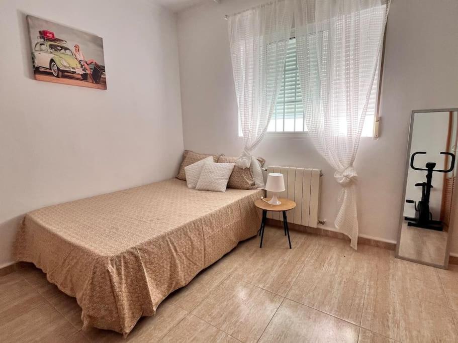 Alquilo Completo Ferienhaus Torrent (Valencia)