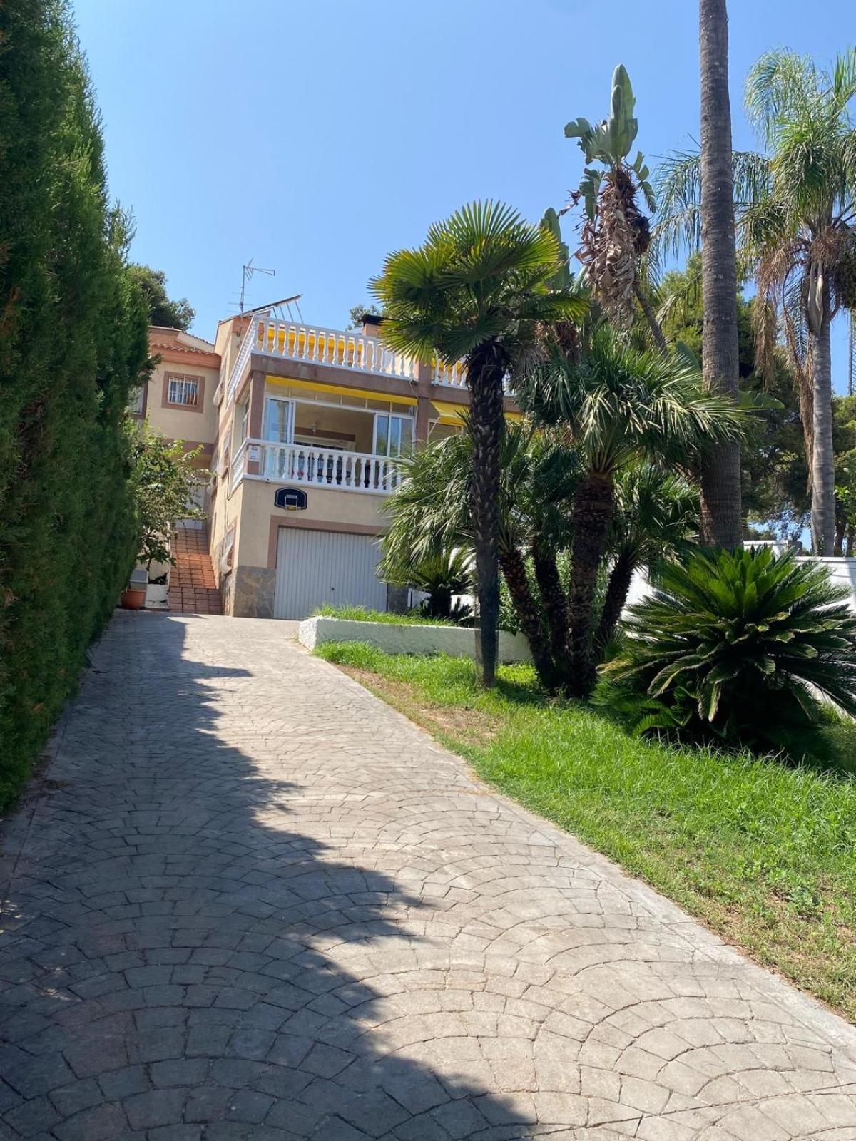 Ferienhaus Alquilo Completo *